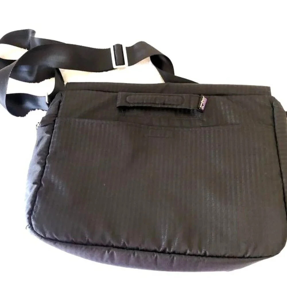 Patagonia messenger bag Laptop Black New Belgium Bag - Picture 3 of 12
